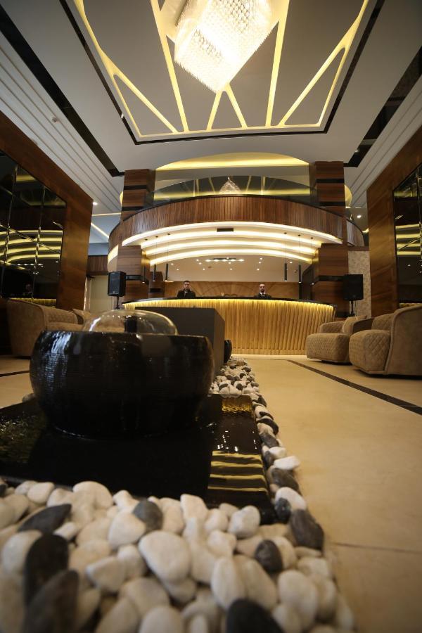 فندق صحارى الخليج Sahara Gulf Hotel Apartments 암만 외부 사진
