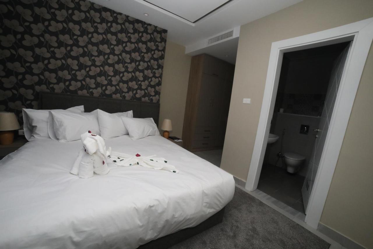 فندق صحارى الخليج Sahara Gulf Hotel Apartments 암만 외부 사진