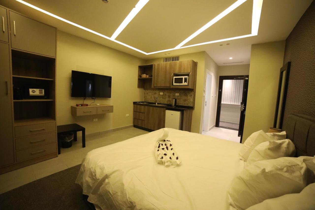 فندق صحارى الخليج Sahara Gulf Hotel Apartments 암만 외부 사진