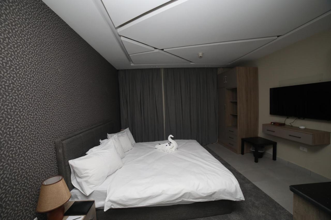 فندق صحارى الخليج Sahara Gulf Hotel Apartments 암만 외부 사진